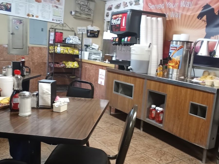 Daybreak Cafe & Grill